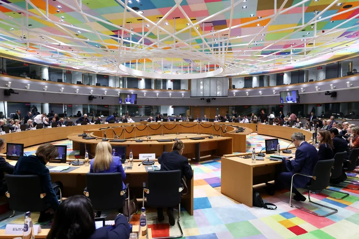 Reuniunea ECOFIN: FOTO Facebook Marcel Boloş