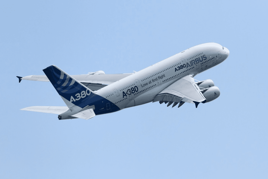 Compania Airbus acceptă să plătească milioane de euro pentru a evita procesul de corupţie