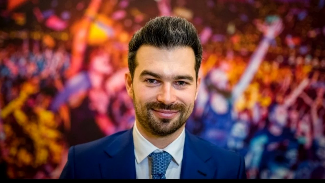 Bogdan Buta spune că se retrage „din respect pentru echipă”