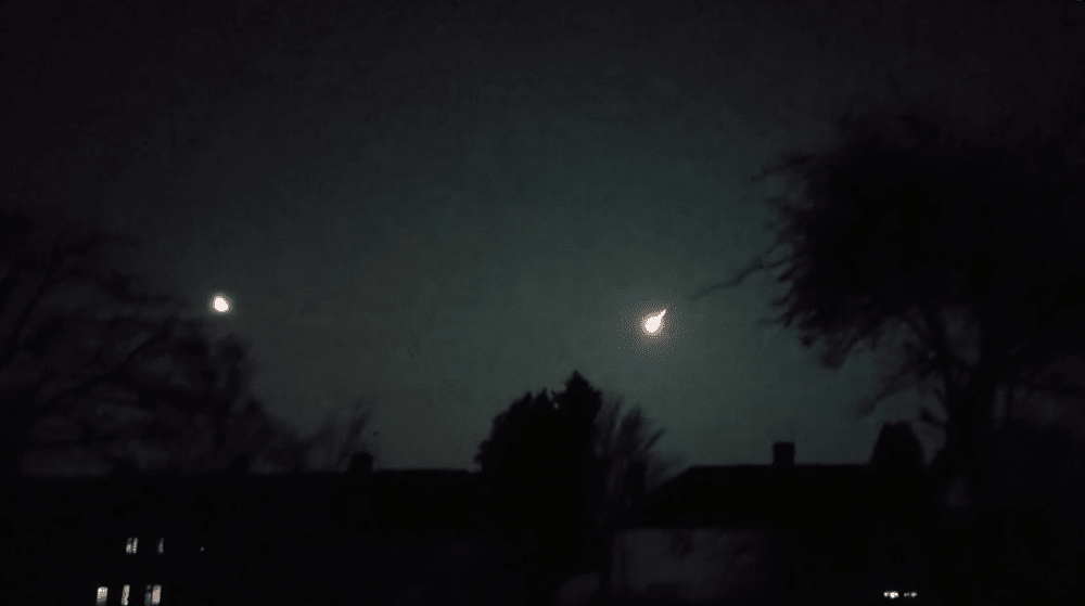 Fenomen ciudat. Un asteroid a luminat cerul deasupra Canalului Mânecii VIDEO