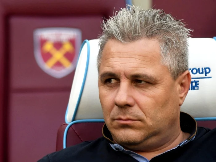 
    Marius Șumudică a debutat cu un eșec usturător în liga turcăFoto: Sport Pictures  