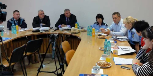 Conferinţa de lansare a programului “Săptămâna prevenirii criminalităţii” a avut loc la sediul I.P.J. Olt