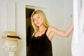 Nicola Peltz a moștenit frumesețea de la mama sa  jpeg