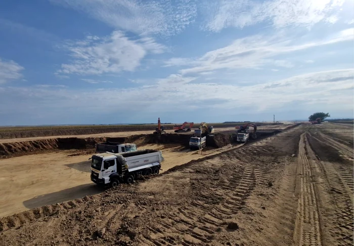 Contract de aproape trei milioane de euro pentru supervizarea lucrărilor pe Autostrada Transilvania, lotul Chiribiş-Biharia. Anunțul CNIR