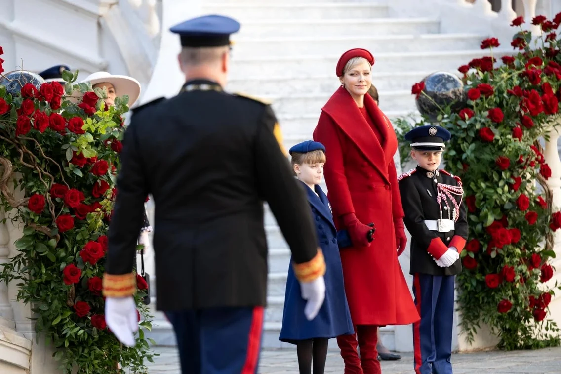 Prințesa Charlène a optat pentru două ținute roșii / Foto: GettyImages
