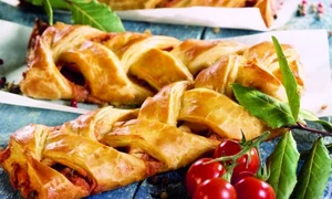 strudel cu carne 580x400 jpeg