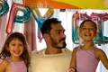 George Burcea si fetitele sale 3 jpg