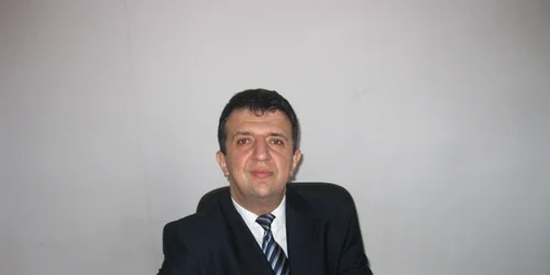 Liviu Brătescu, noul director al Ateneului Tătăraşi