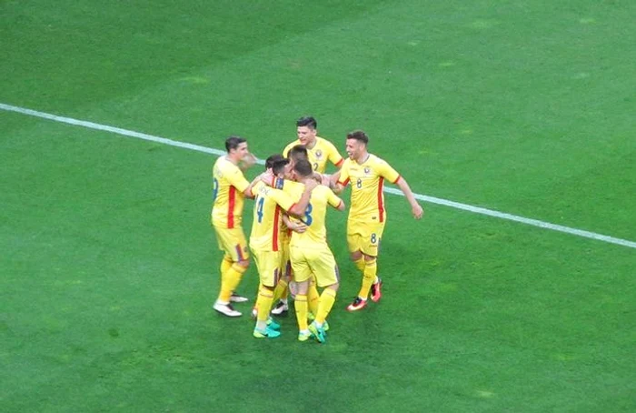 Tricolorii se bucură după golul lui Adi Popa