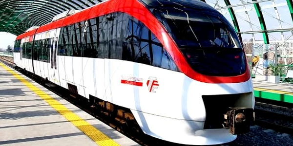 tren Bombardier Talent al Transferoviar Calatori la Aeroportul Otopeni jpg