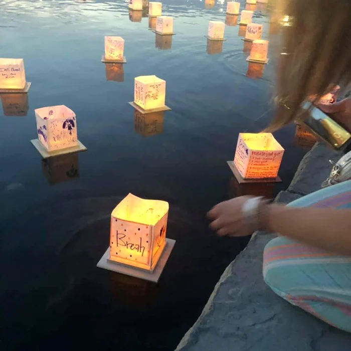 În zilele de 14 și 15 septembrie sunteți invitați la WishFest, primul festival din România dedicat lampioanelor pe apăFOTO: Facebook