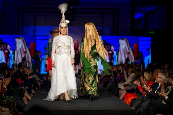 42 bucharest charity fashion show 12 jpg jpeg