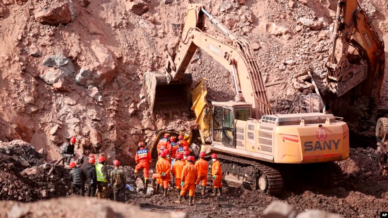 xplozie devastatoare într-o mină din China FOTO: X