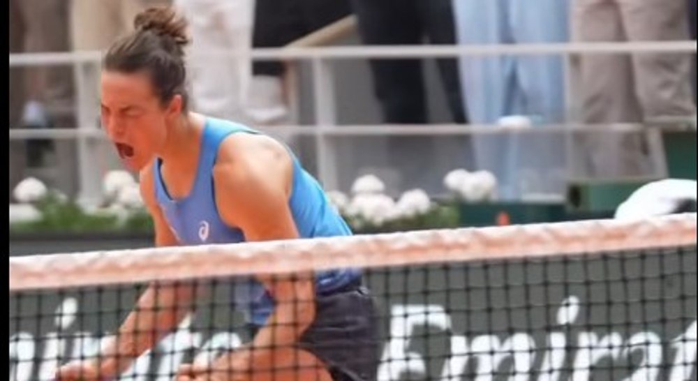 Minunea continuă la Roland Garros. Luptătoarea Lois Boisson este în semifinalele turneului parizian