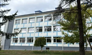 liceul Mihai Eminescu Botosani jpg