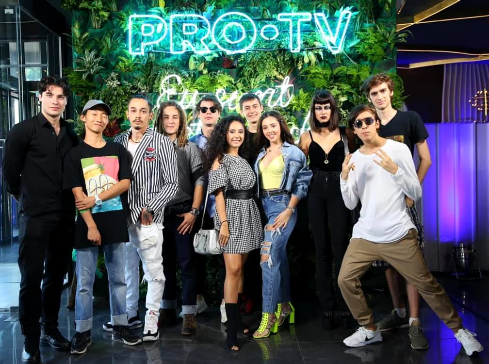 Cosmin Adrian Gheorghe joacă rolul unui șmecheraș de cartier în ”Profu'”foto: Pro TV