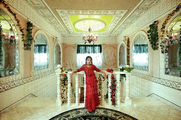 “Pă o parte urci şi pă alta  cobori... Ca la indieni”