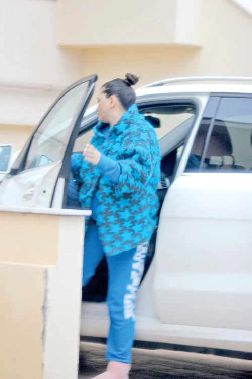 2015. Cea de-a doua sarcină îşi pusese serios amprenta pe silueta Elenei Băsescu