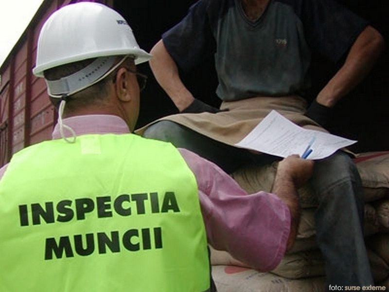 Inspector ITM, arestat pentru mușamalizarea unui accident mortal de muncă. Șpaga a fost un plin de carburant