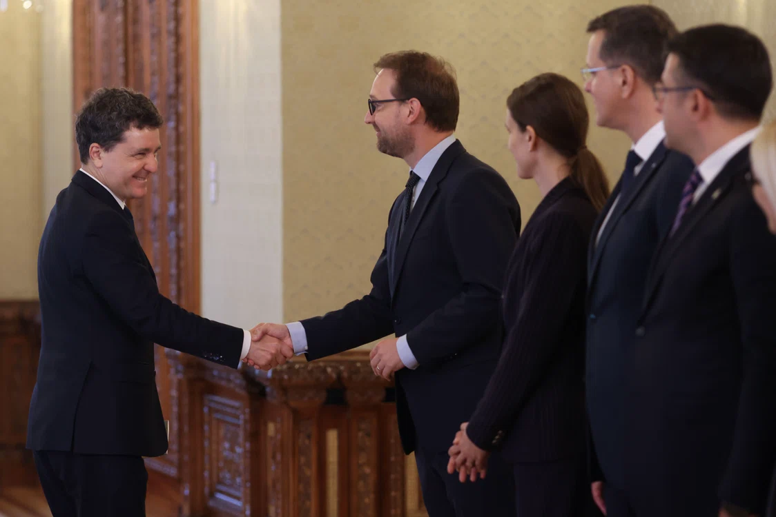 Liberalii ar putea fi nevoiți să renunțe la o candidatură FOTO Inquam / George Călin