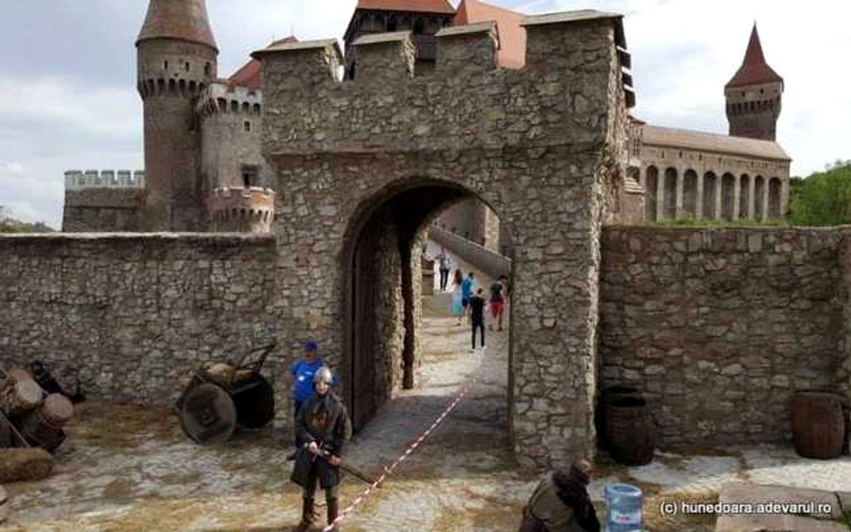 Castelul Corvinilor. FOTO: Daniel Guţă. ADEVĂRUL.