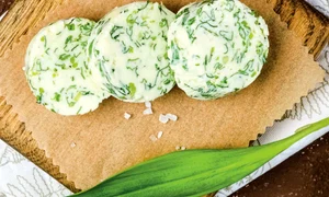 unt cu leurda si patrunjel jpg