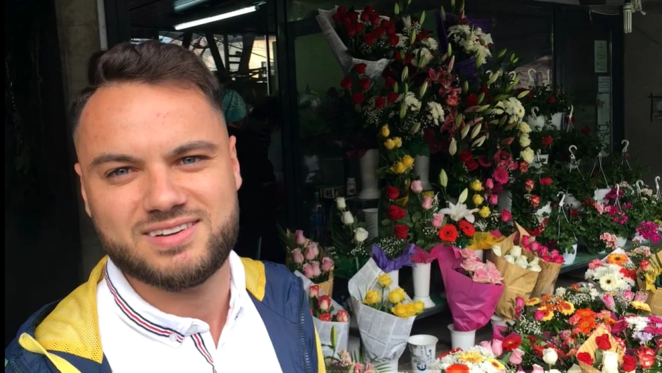 Robert Boloş, florarul din Timişoara care i-a impresionat pe luptătorii SIAS FOTO Daniel Dancea