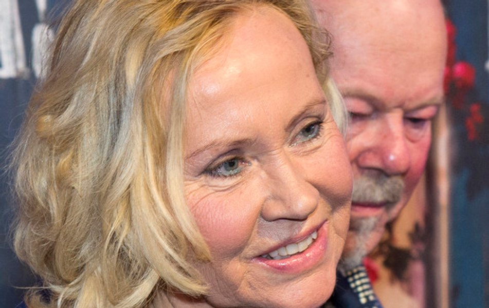 Agnetha Fältskog de la ABBA lansează un nou single la vârsta de 73 de ani VIDEO