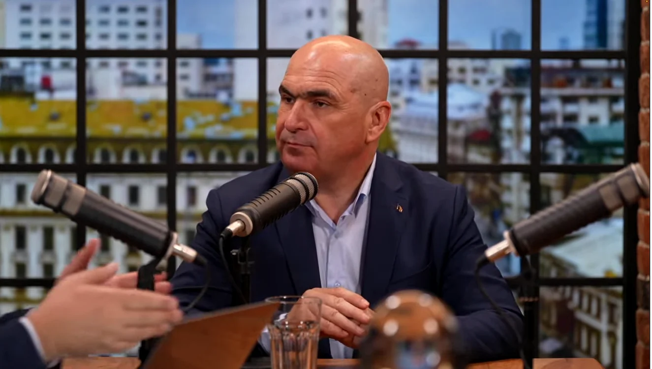Ilie Bolojan la podcastul „Friendly Fire”. FOTO: captură video YouTube