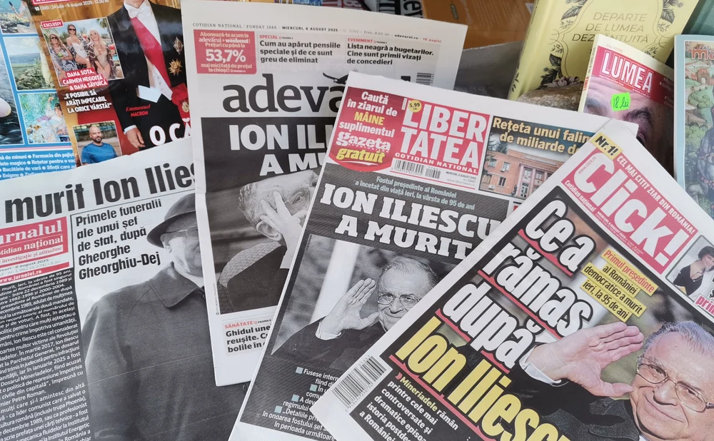 Decesul lui Ion Iliescu, pe prima paginnă a ziarelor FOTO: Alian Mitran