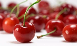 shutterstock 373151 fructe cirese jpeg