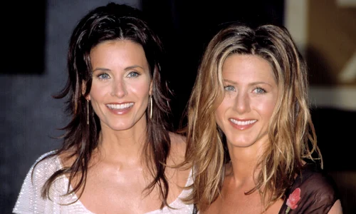 Jennifer Aniston, Courteney Cox  sursa   Shutterstock jpg