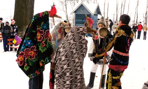 tradiţii şi obiceiuri de Anul Nou în Moldova jpeg