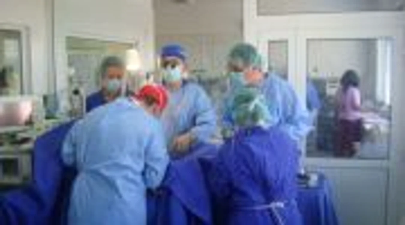 Doctorii nu vor mai fi considerați funcționari publici
