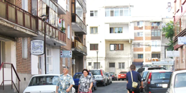 Parcările din centru sunt supraaglomerate