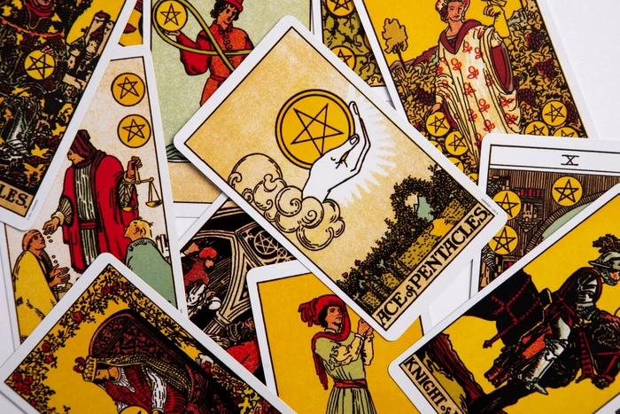  Tarot zodii luna iulie. 