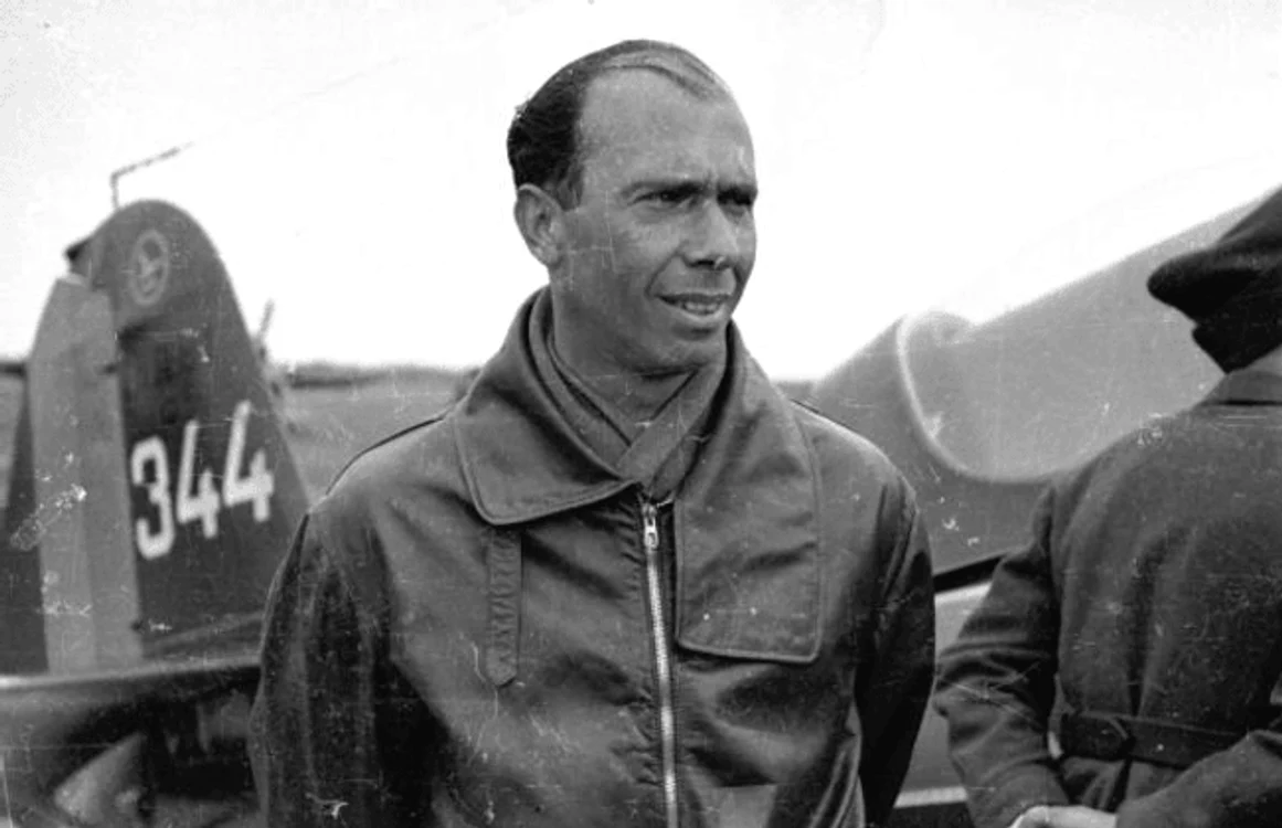 Dan Vizanty, un as al aerului FOTO Adevărul