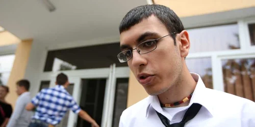 Tinerii se plang ca sunt discriminati la Bacalaureat, fata de restul tarii