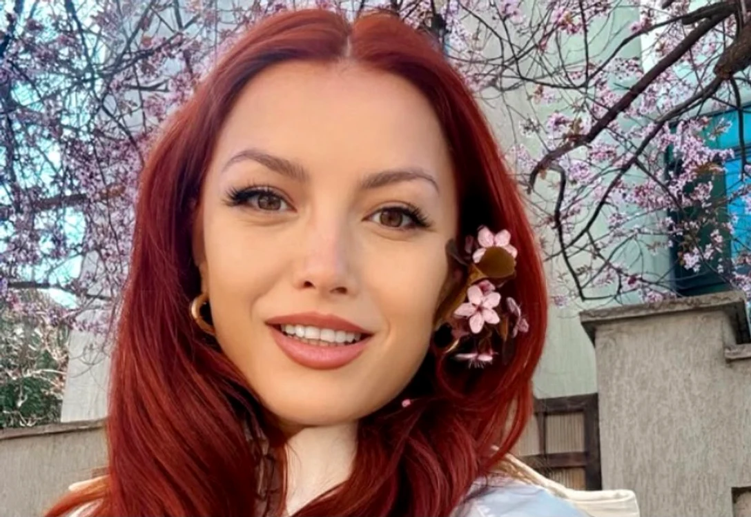 Elena Gheorghe e fata preotului din Clinceni foto: Facebook 