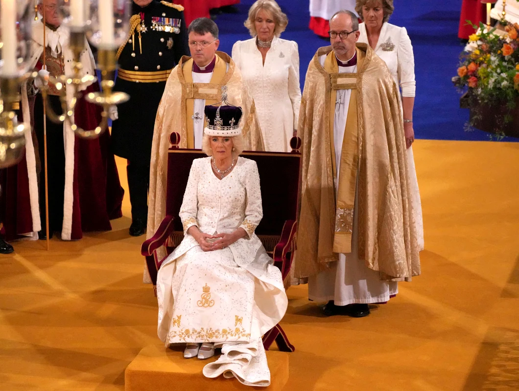 Regina Camilla la încoronare