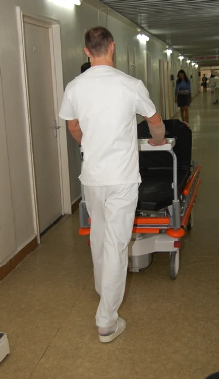 Galaţi: Spitalele gălăţene sunt  la un pas de colaps