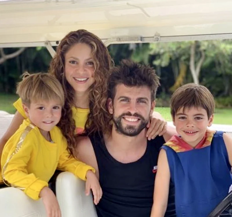Shakira, Pique şi cei doi copii ai lor