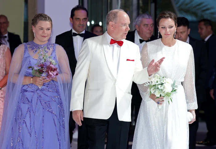 Prințul Albert și Prințesa Charlene la bal (3) jpg