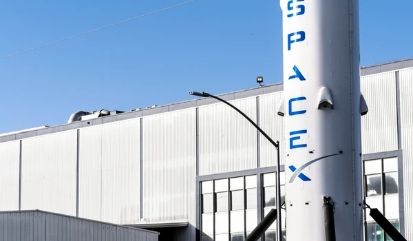 Racheta Space X FOTO Sundry Photography/Shutterstock