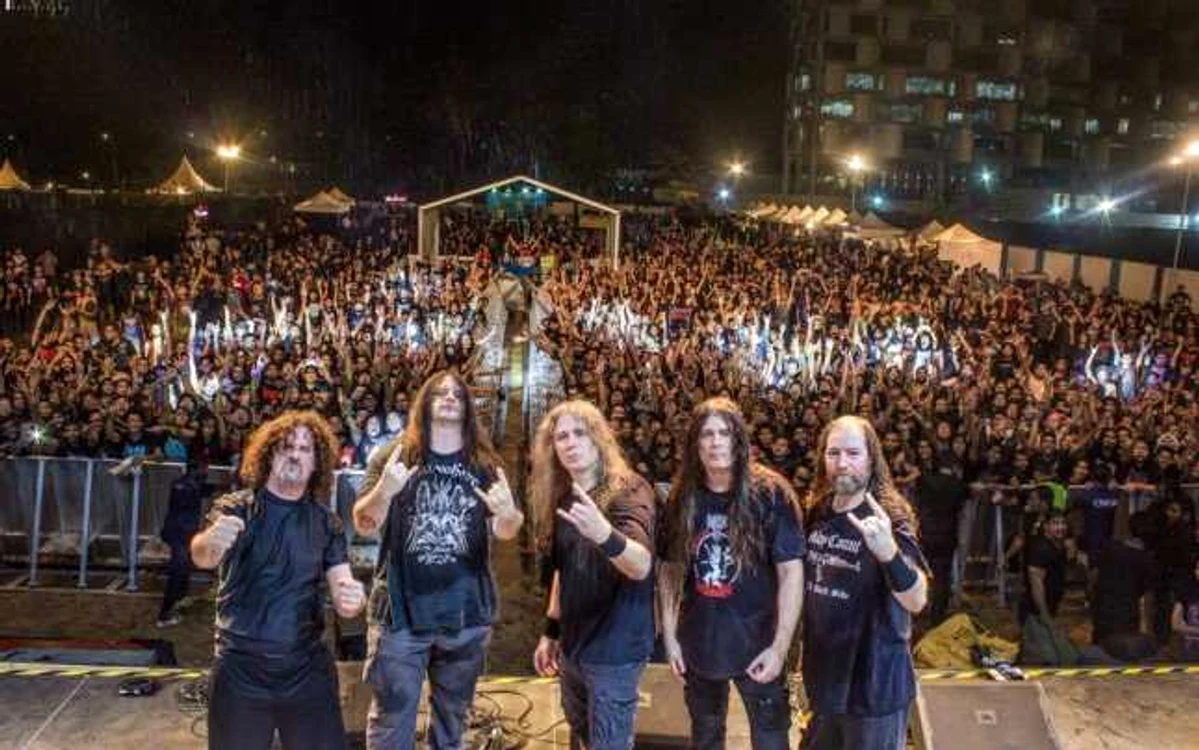 Trupa Cannibal Corpse, în timpul unui concert în India FOTO Facebook Cannibal Corpse