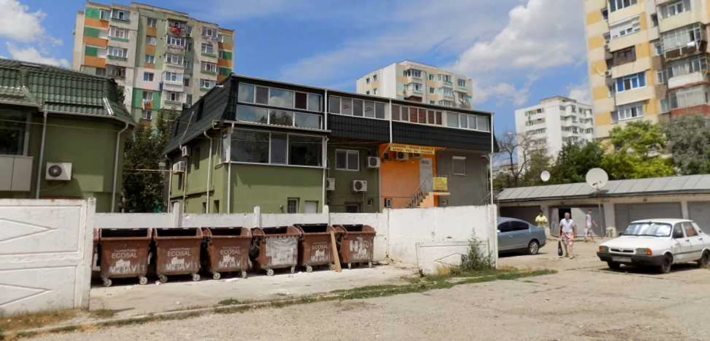Imagine din zona unde se află terenul sub care sunt vestigiile antice FOTO Costel Crângan