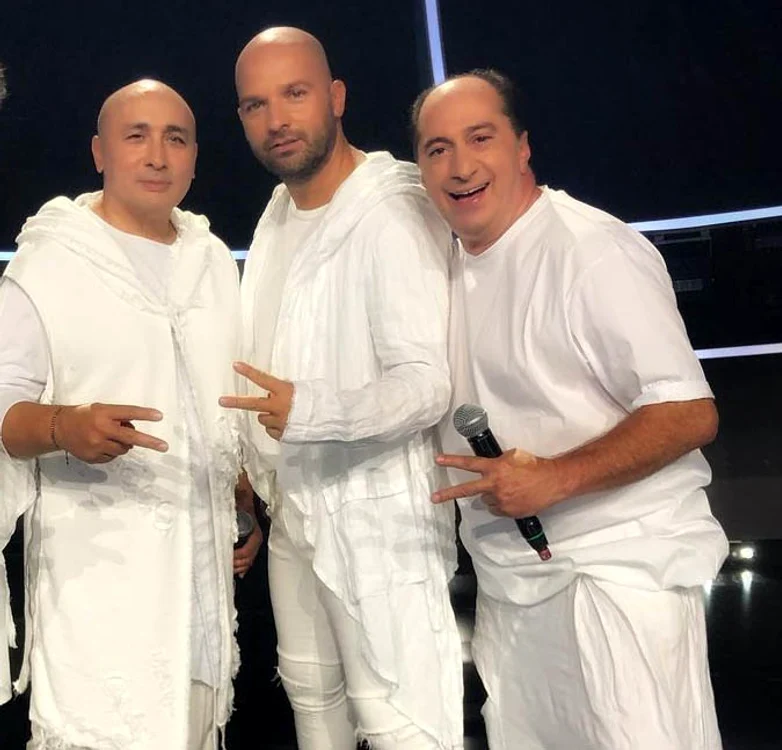 
    Alături de Andrei și de Romică  