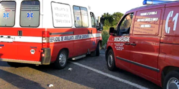 La locul accidentului a ajuns și un echipaj de la descarcerare