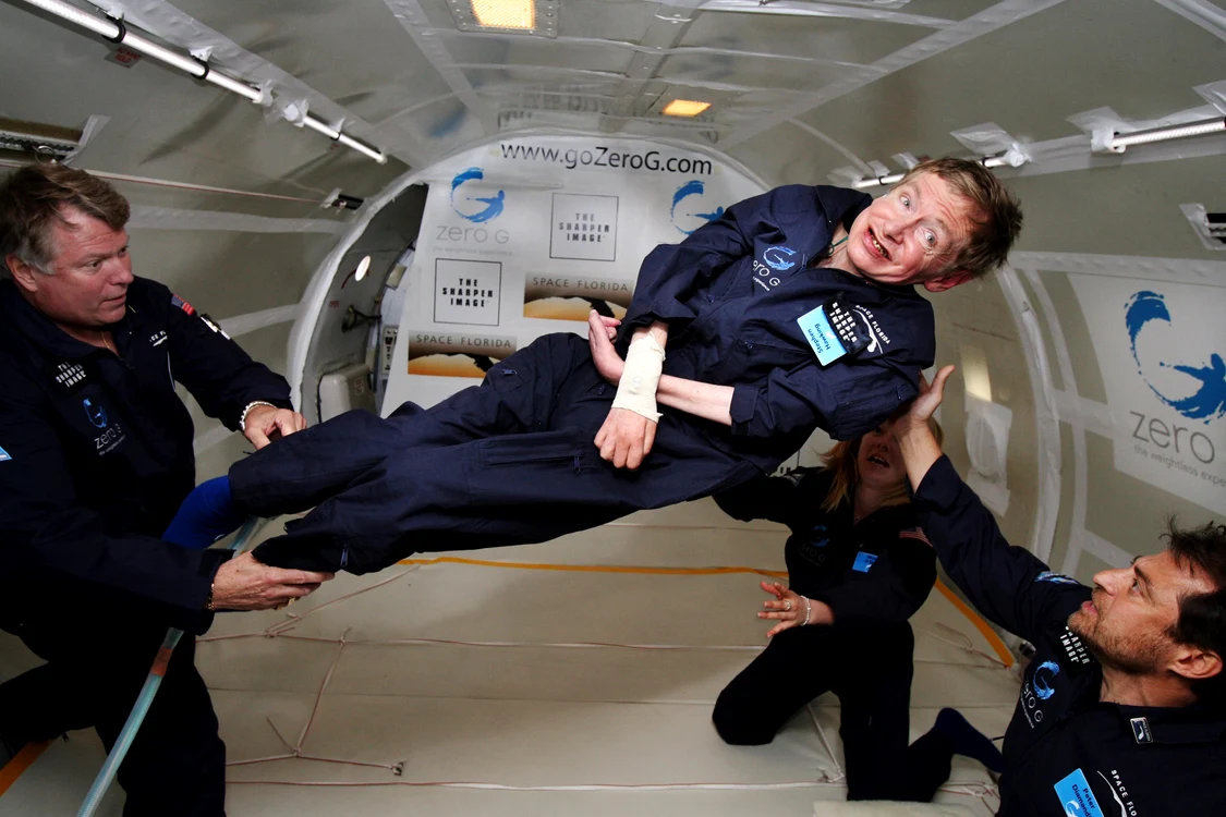 
    Stephen Hawking e considerat unul dintre cei mai inteligenţi oameni de pe planetă  