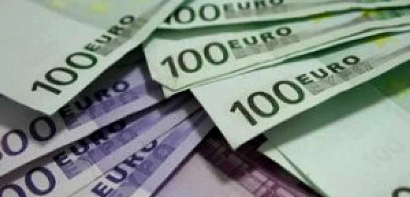 Doar 5% din companii au avut în 2008 afaceri de peste un milion de euro - revista presei economice
